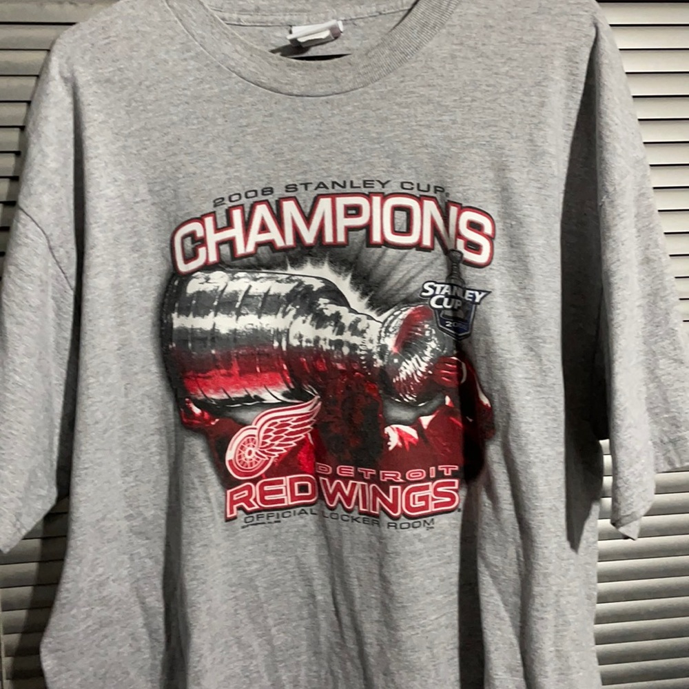 2008 DETROIT REDWINGS STANLEY CUPS CHAMPIONS TEE